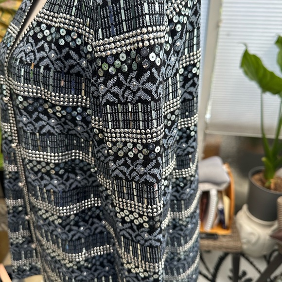 Evening wear jacket - Picture 2 of 4